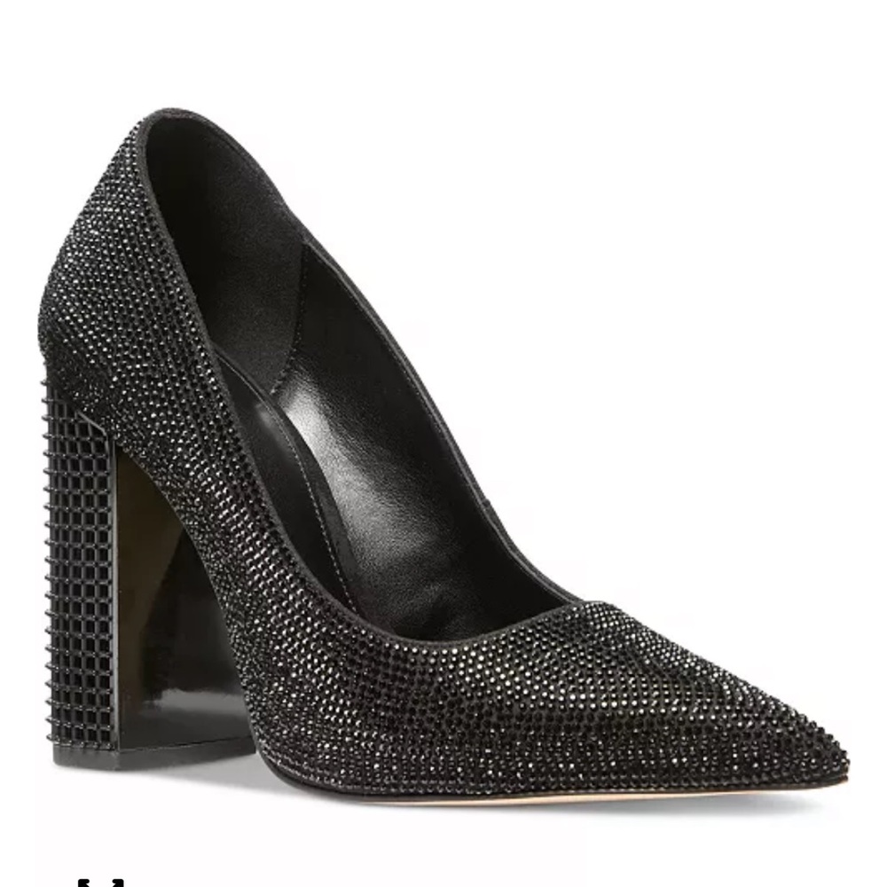Maxine pump from MICHAEL Michael Kors